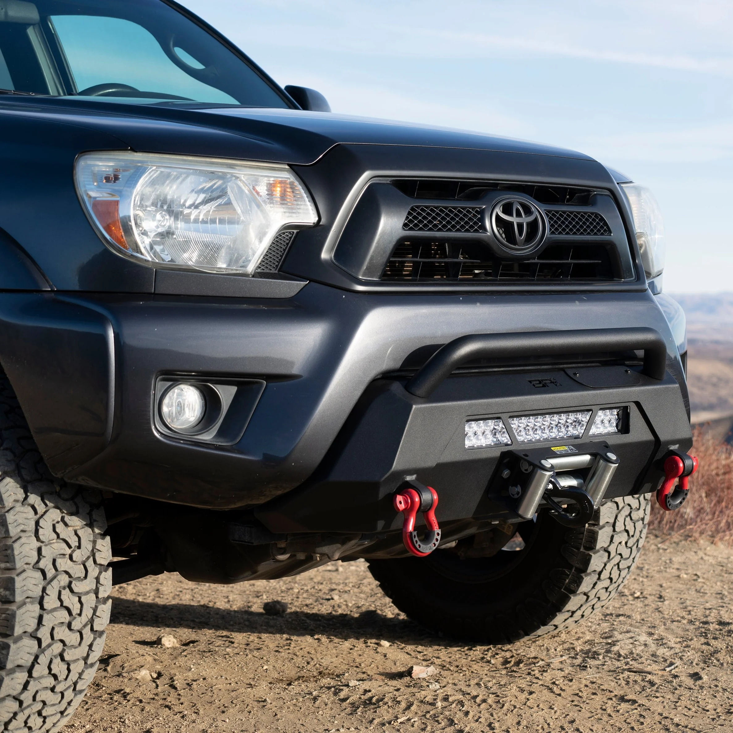 HiLine Front Winch Bumper Fits 2012-2015 Toyota Tacoma - Image 3
